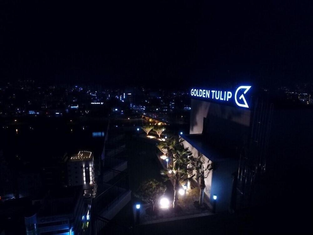 Golden Tulip Essential Namgang Hotel Джинджу Екстериор снимка