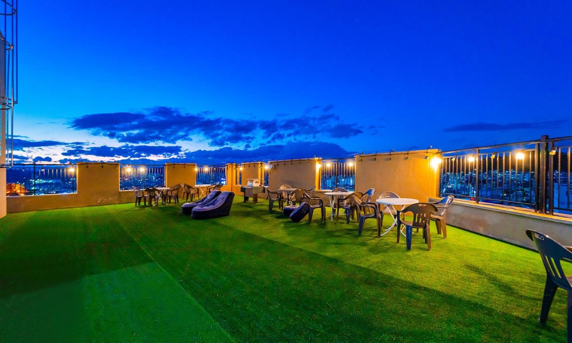 Golden Tulip Essential Namgang Hotel Джинджу Екстериор снимка